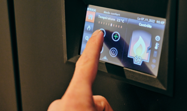 Touchscreen